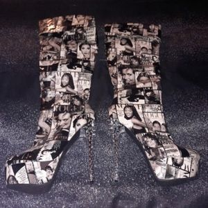 Magazine print boots